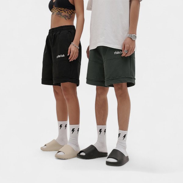 Unisex Jogginghose mit Textdruck – Bild 2