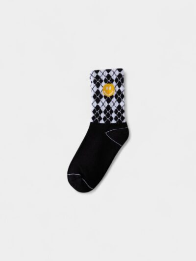 Zhuji socks women's socks mid-height autumn and winter ins tide stockings black square smiley face cartoon step into the product