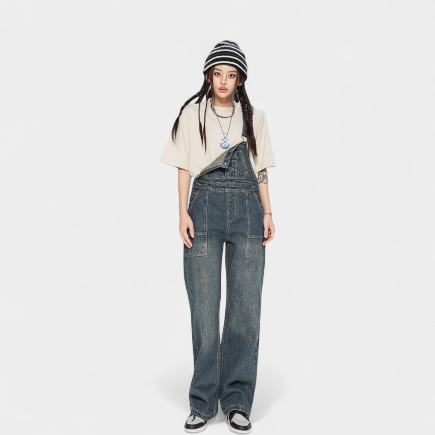 Damen Latzhose mit Relaxed Fit/Lockere Passform