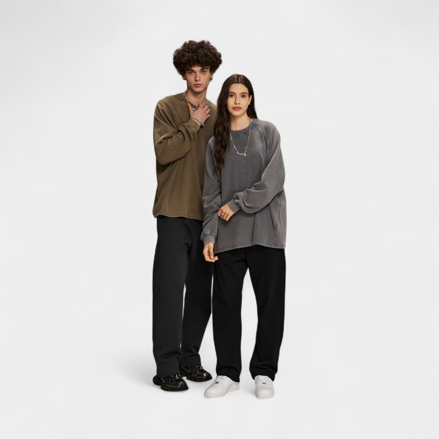 Unisex Oversized Langarm-Sweatshirt – Bild 3