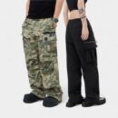Unisex Cargohose mit Camouflage-Muster
