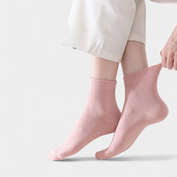Summer confinement socks summer thin cotton loose socks pregnant women postpartum boneless plus size Xinjiang cotton socks white