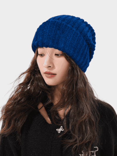 Winter New Women's Light board knitted hat versatile fashion solid color round top hat ins girls face-looking small casual hat