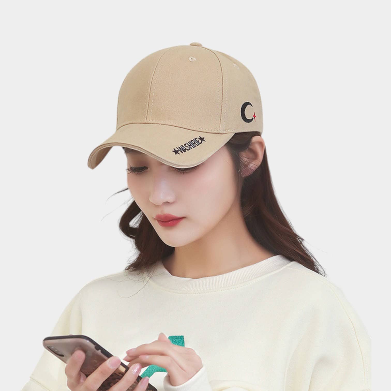 Spring and Summer New Embroidered Crescent Korean Baseball Cap Young Men and Women Couple Sunscreen Sun Hat Student Hat