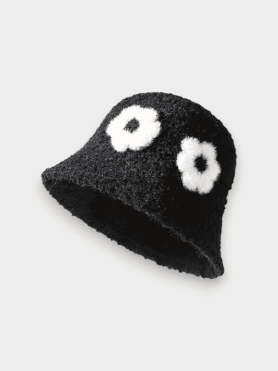 Cute little flower student fisherman hat autumn and winter new big head circumference face small knitted basin hat plush warm hat