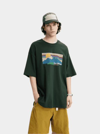 Herren T-Shirt mit künstlerischem Druck und kurzen Ärmeln