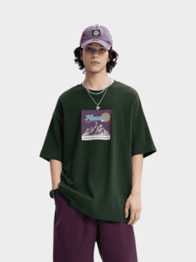 Unisex T-Shirt mit künstlerischem Aufdruck und kurzen Ärmeln