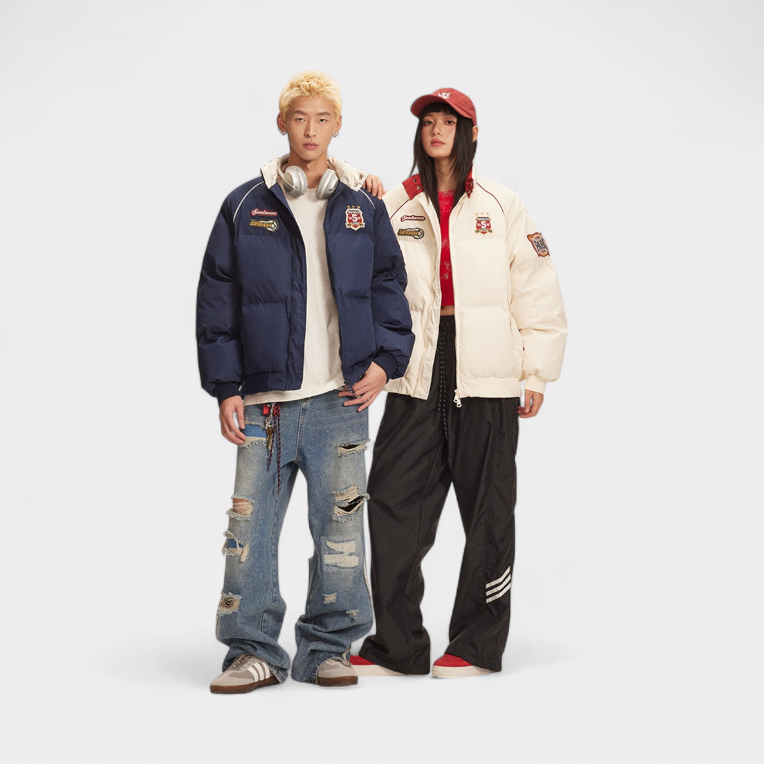 Unisex Pufferjacke mit Textdruck und langen Ärmeln – Bild 3