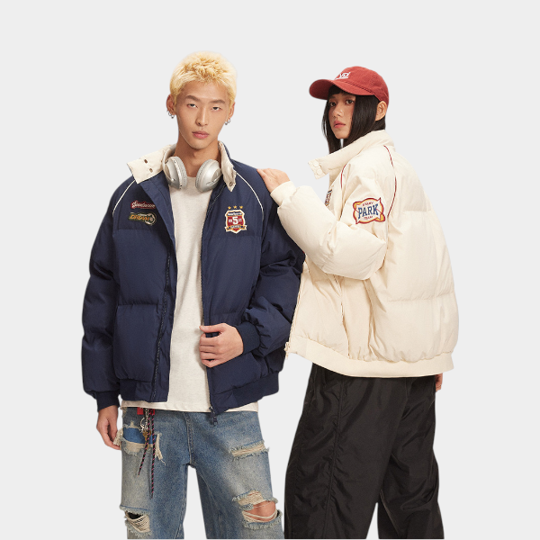 Unisex Pufferjacke mit Textdruck und langen Ärmeln – Bild 5