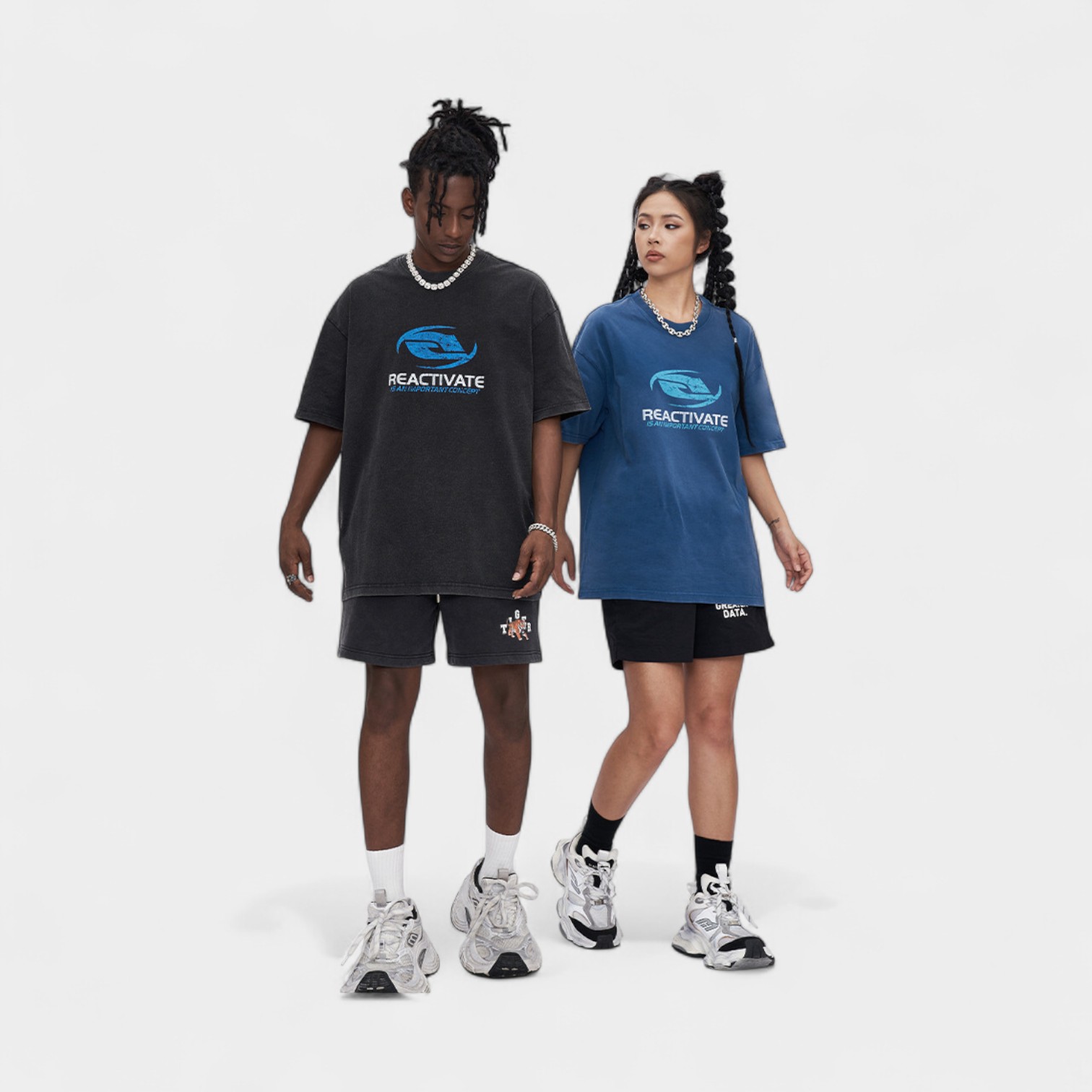 Unisex T-Shirt mit Textdruck und kurzen Ärmeln – Bild 3