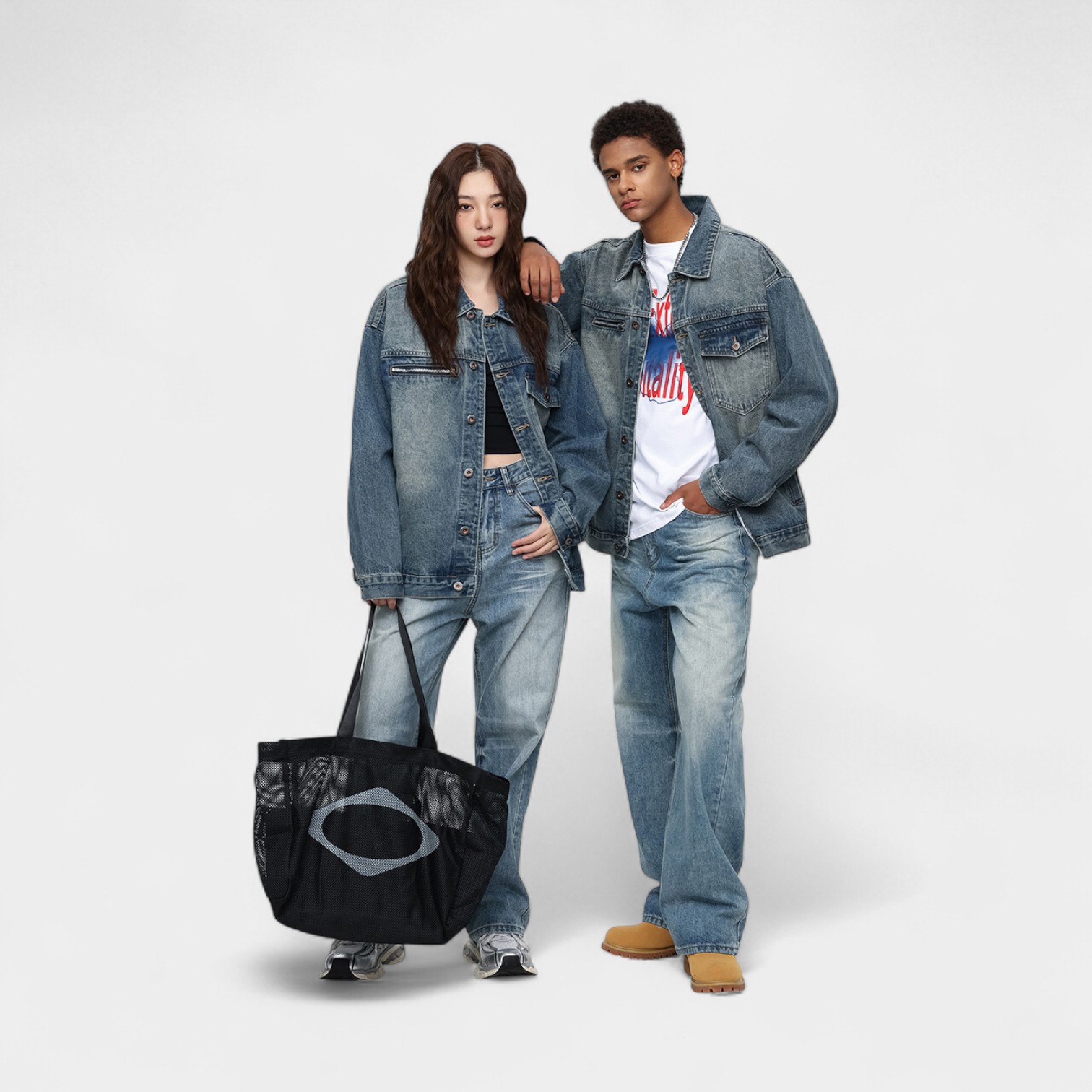 Unisex Jeansjacke mit Textdruck und langen Ärmeln – Bild 4