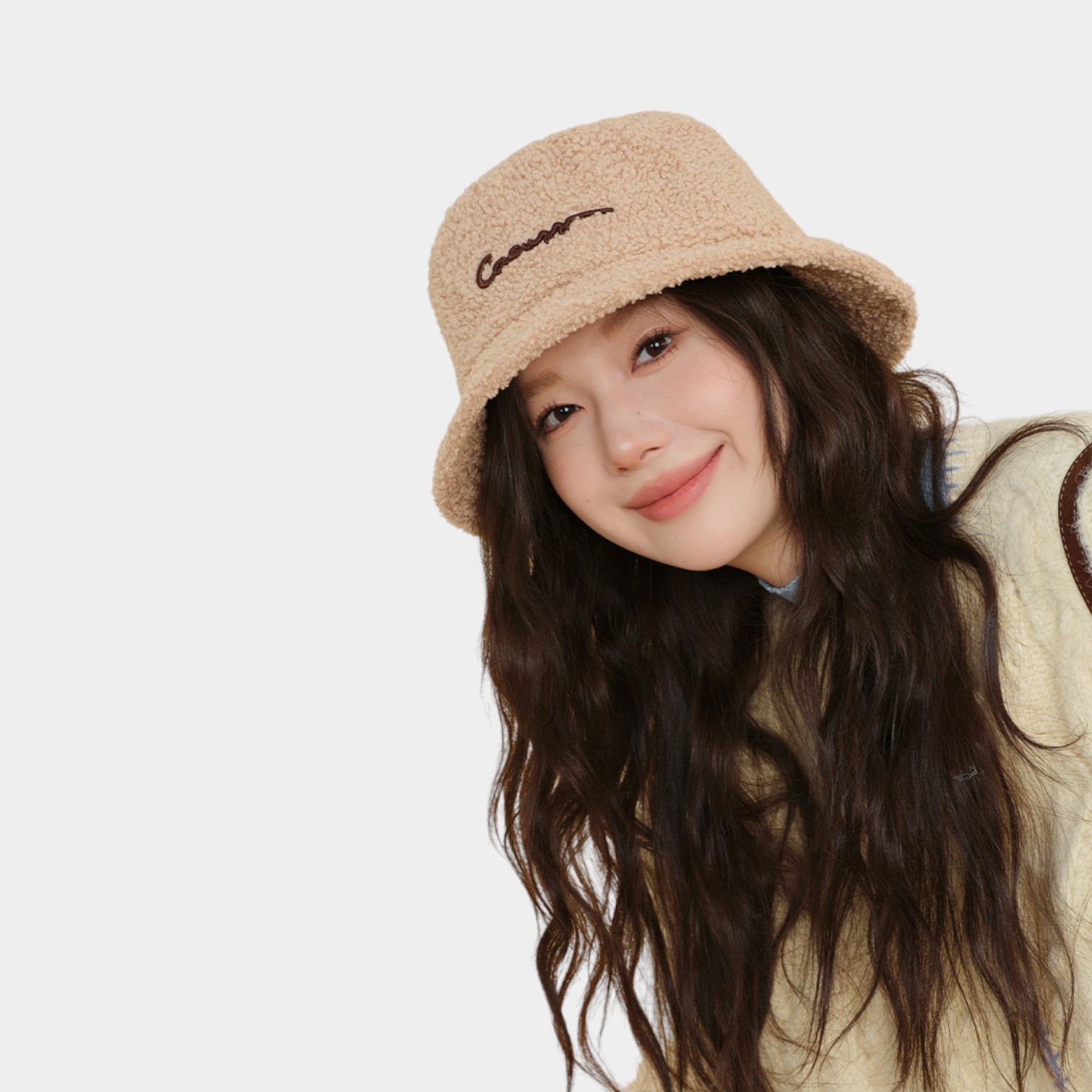 Damen Bucket Hat mit Textdruck – Bild 6