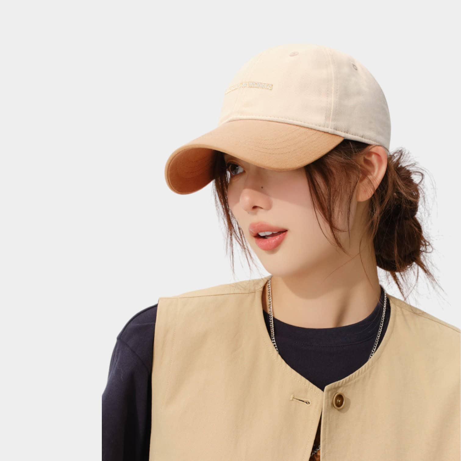 Damen Kappe mit Textdruck – Bild 4