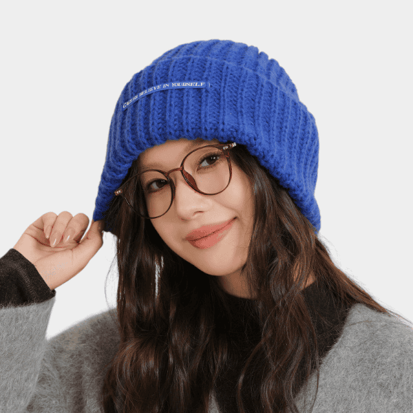 Damen Mütze mit Textdruck – Bild 2